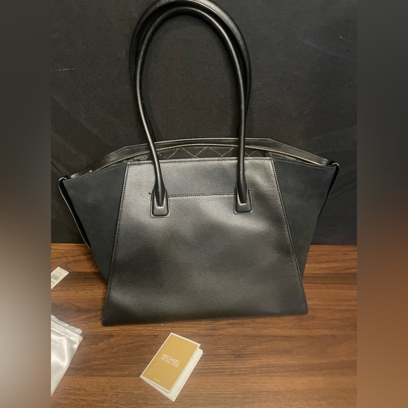 Michael Kors Avril XL Black tote BNWT, large purse, black leather purse, design - Picture 9 of 11